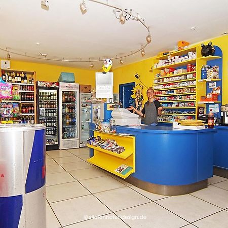 Brook Lane Hostel Регенсбург Екстер'єр фото